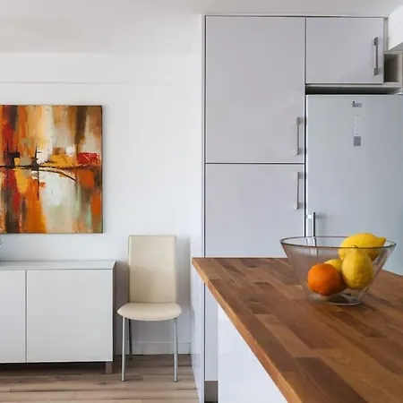 Stylish And Modern *