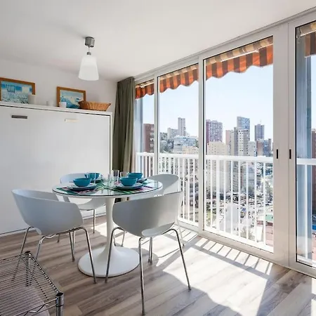 Stylish And Modern Бенидорм