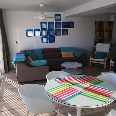Stylish And Modern Apartment
